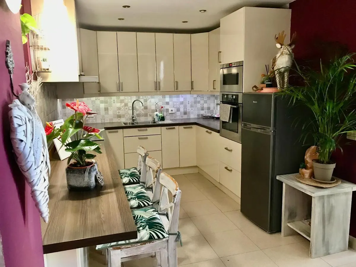 Vivienda Vacacional Vaiana Las Rosas  Apartment